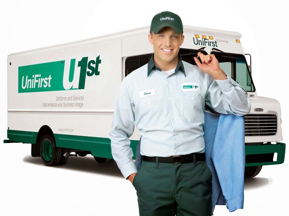UniFirst Uniform Services - Houston | 9019 Railwood Dr, Houston, TX 77078 | Phone: (713) 635-1100
