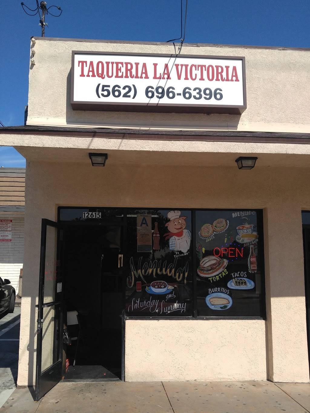 La Victoria Taqueria | 12615 Lambert Rd, Whittier, CA 90602, USA | Phone: (562) 696-6396