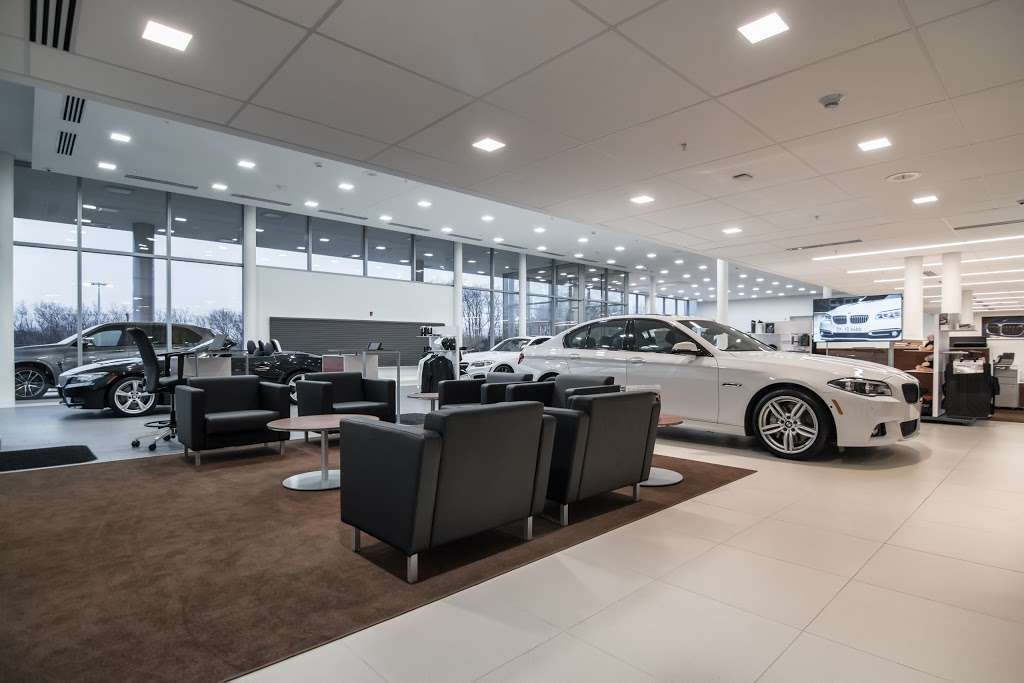 BMW of Barrington | 1475 Barrington Rd, Barrington, IL 60010 | Phone: (847) 908-3738