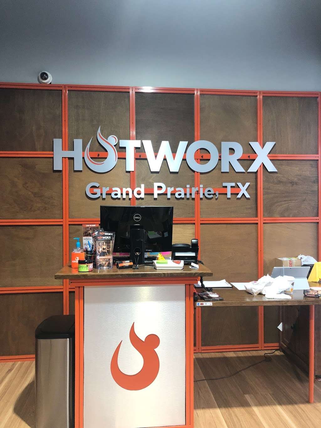 HOTWORX GRAND PRAIRIE | 3166 State Hwy 161 Suite 185, Grand Prairie, TX 75052 | Phone: (972) 895-2083