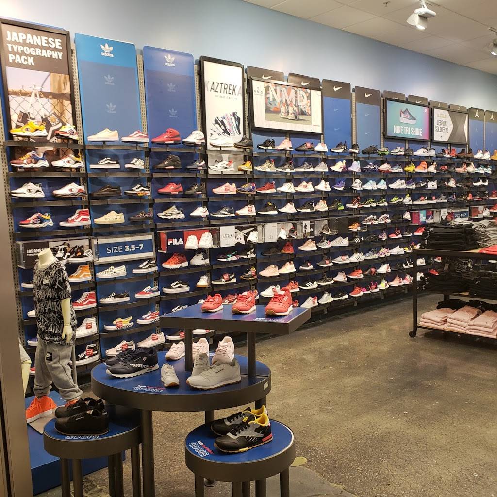 Kids Foot Locker | 4325 Glenwood Ave Suite 1062, Raleigh, NC 27612, USA | Phone: (919) 787-9842