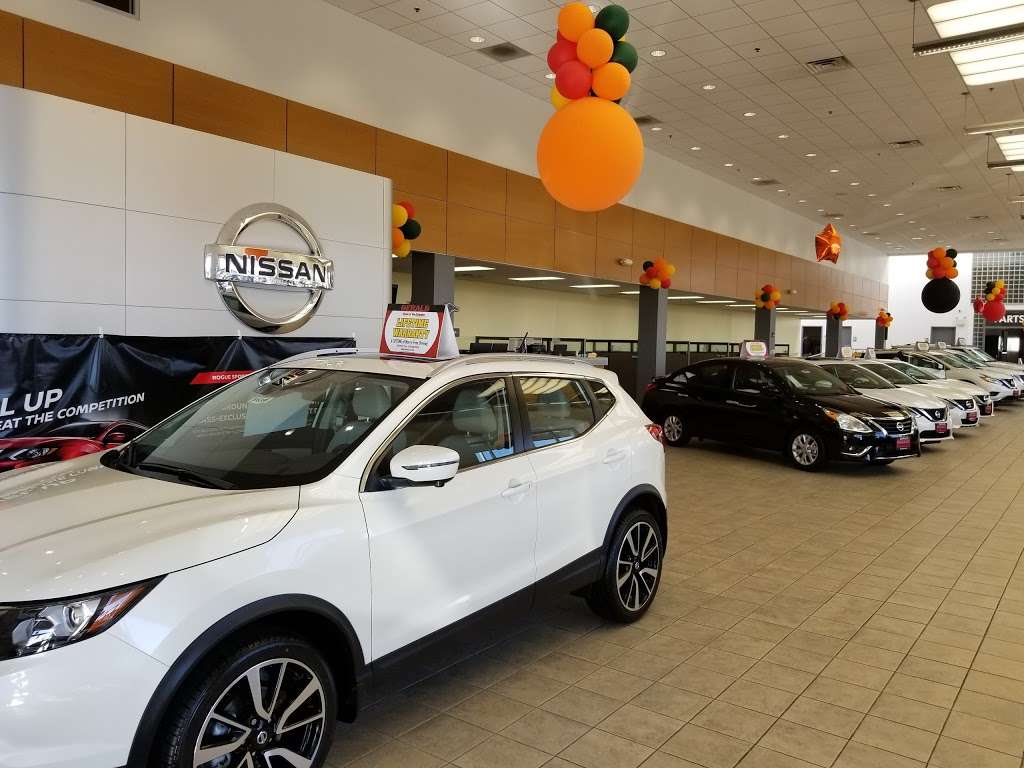 Gerald Nissan of Naperville | 1575 Ogden Ave, Naperville, IL 60540 | Phone: (630) 355-3337