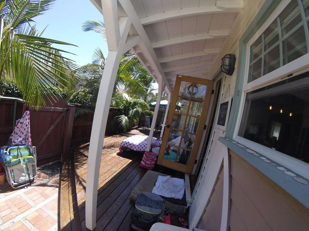 Stylish beach rental | 1/2, 726 York Ct, San Diego, CA 92109, USA