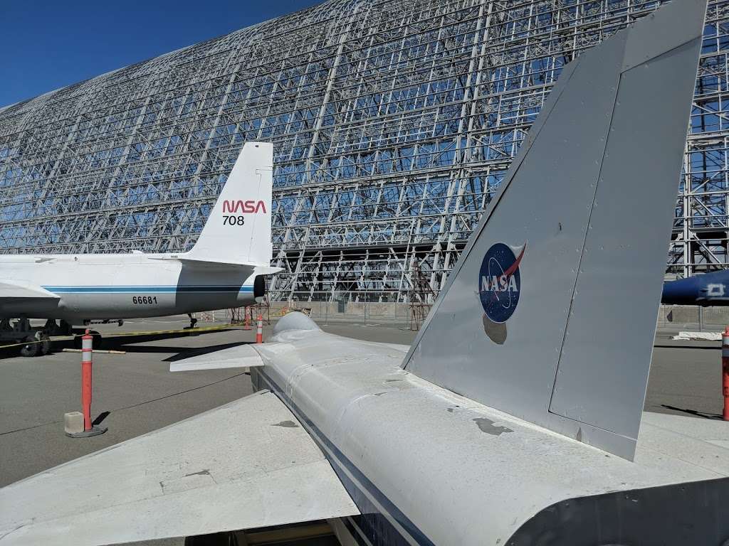 Moffett Federal Airfield Hangar 2 | San Francisco Peninsula, California, Mountain View, CA 94043, USA