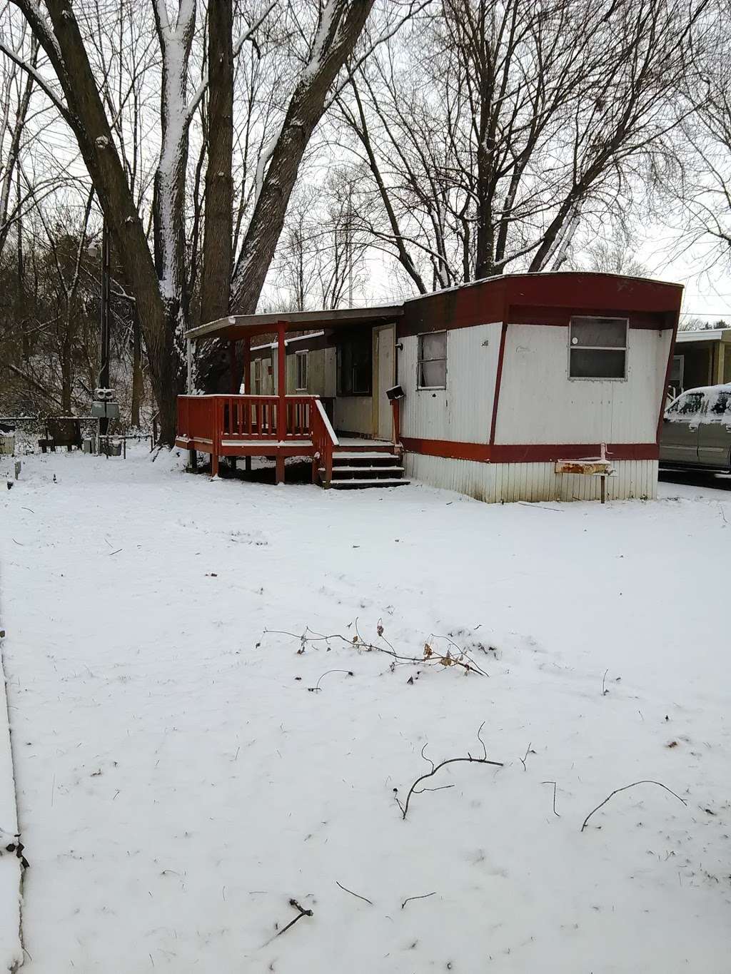 Madison Mobile Home Community | 4403 Madison Ave, Indianapolis, IN 46227, USA | Phone: (317) 983-4403