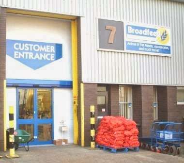 Broadfeed | 6-7, Spa Industrial Estate, Longfield Rd, Tunbridge Wells TN2 3EN, UK | Phone: 01892 532619