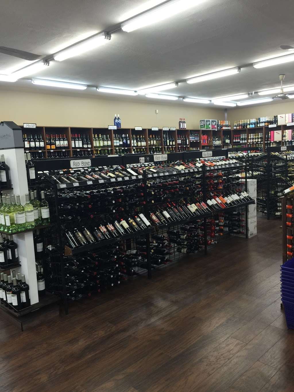 Vintage Wine & Spirits | 3980 Jerusalem Ave, Seaford, NY 11783, USA