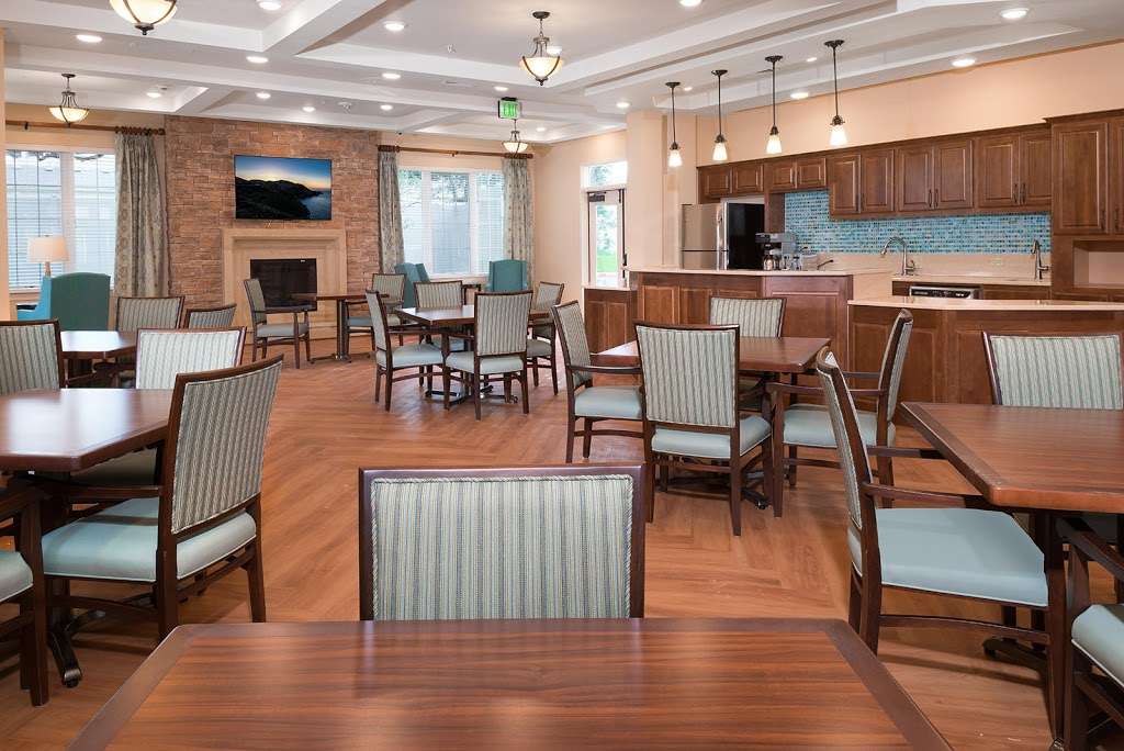 Poet’s Walk Warrenton, A Spring Hills Memory Care Community | 33 Woodlands Way, Warrenton, VA 20186, USA | Phone: (540) 266-1750