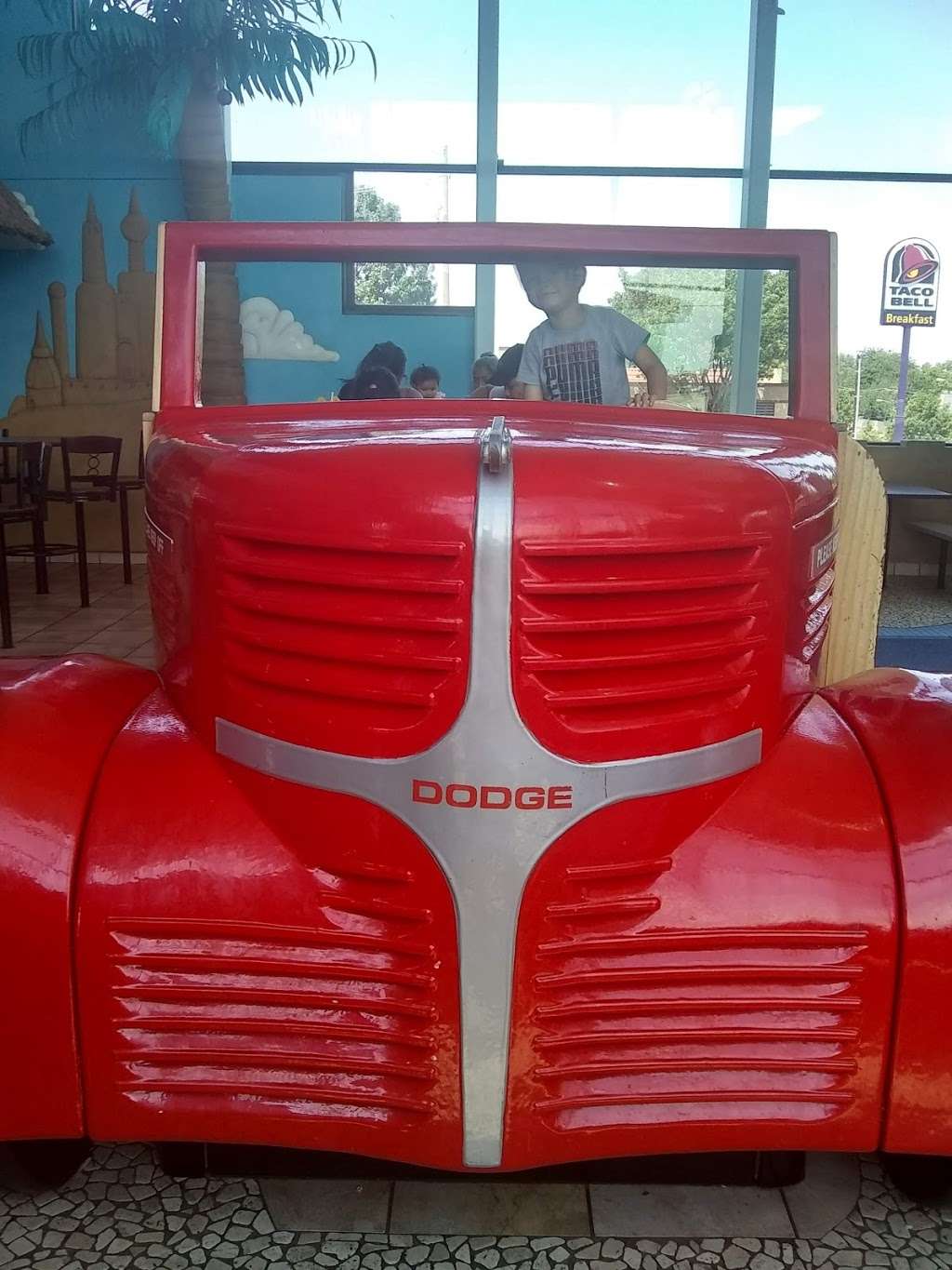 McDonalds | 3902 S Great SW Pkwy, Grand Prairie, TX 75052, USA | Phone: (972) 641-7323