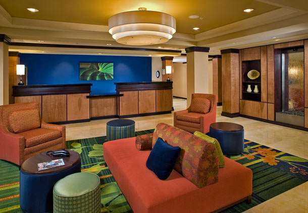 Fairfield Inn & Suites by Marriott New Buffalo | 11400 Holiday Dr, New Buffalo, MI 49117, USA | Phone: (269) 586-2222