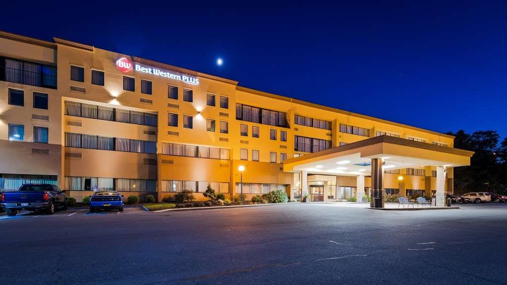 Best Western Plus Reading Inn & Suites | 2299 Lancaster Pike, Shillington, PA 19607, USA | Phone: (610) 777-7888