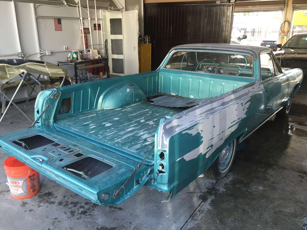 Studio Custom Body Shop in 3636 San Fernando Rd, Glendale, CA 91204, USA