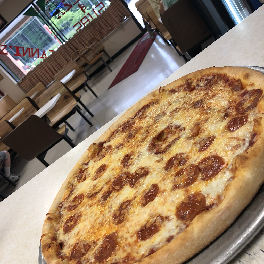 Giannis Pizza | 1626, 2622 Annapolis Rd, Severn, MD 21144 | Phone: (410) 551-5700