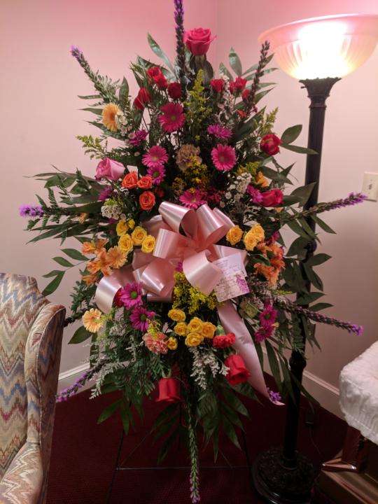 Graces Florist | 618 W Sugar Creek Rd, Charlotte, NC 28213, USA | Phone: (704) 596-5332