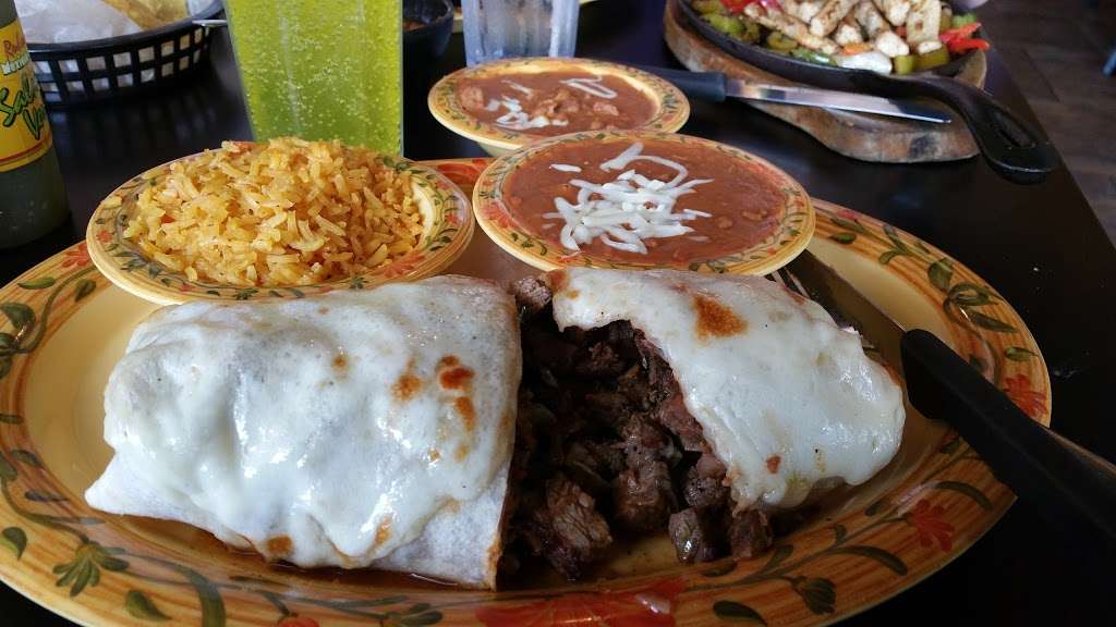 Rubens Mexican Grill | 3364 Sheffield Ave, Dyer, IN 46311, USA | Phone: (219) 865-9800