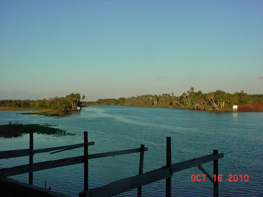 Lemon Bluff Boat Road Overflow Parking | 949 Lemon Bluff Rd, Osteen, FL 32764, USA | Phone: (407) 322-1279