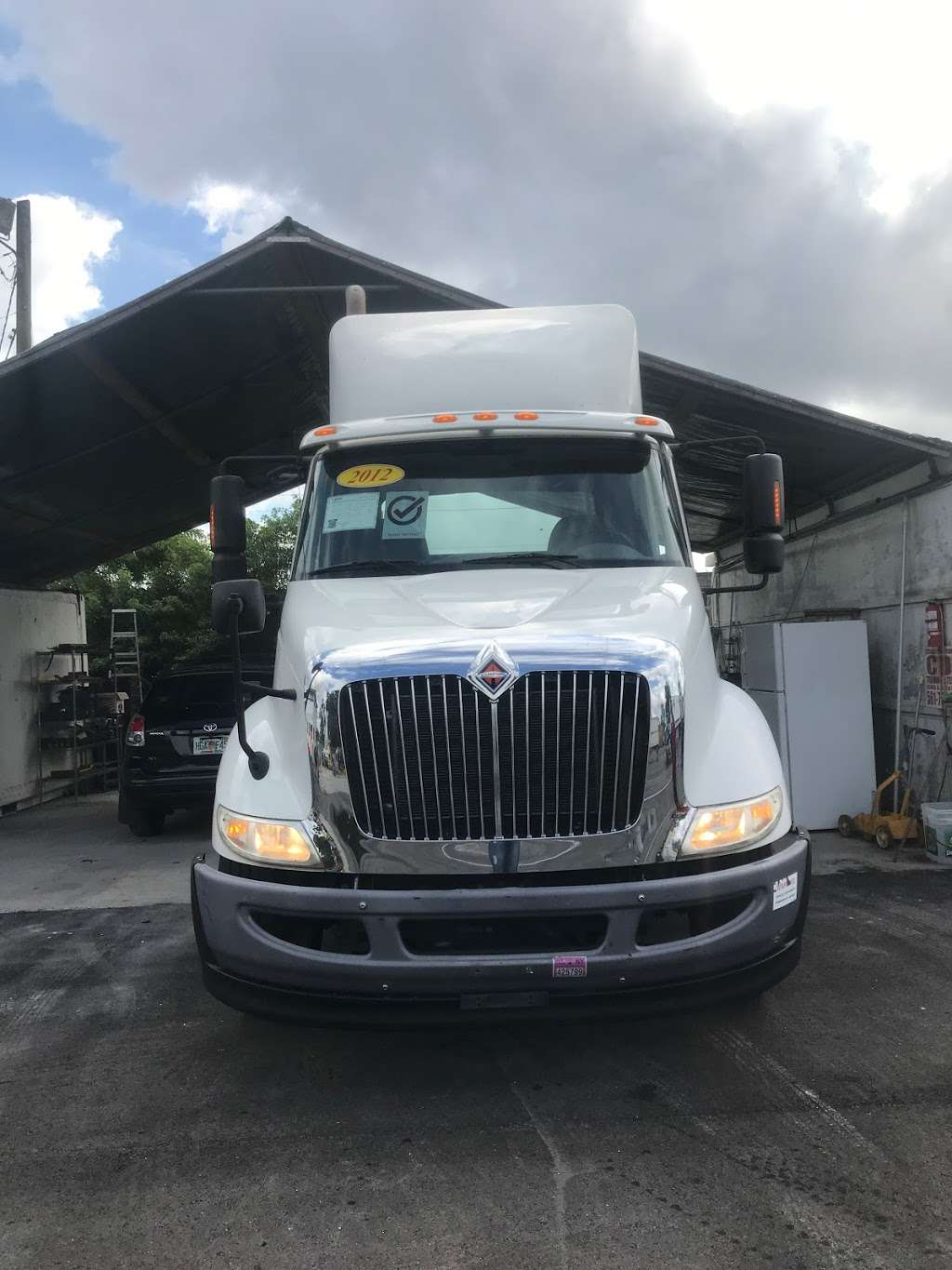 Metropolitan Trucking and Technical Institute | 199 Pike Rd, West Palm Beach, FL 33411 | Phone: (561) 753-7667