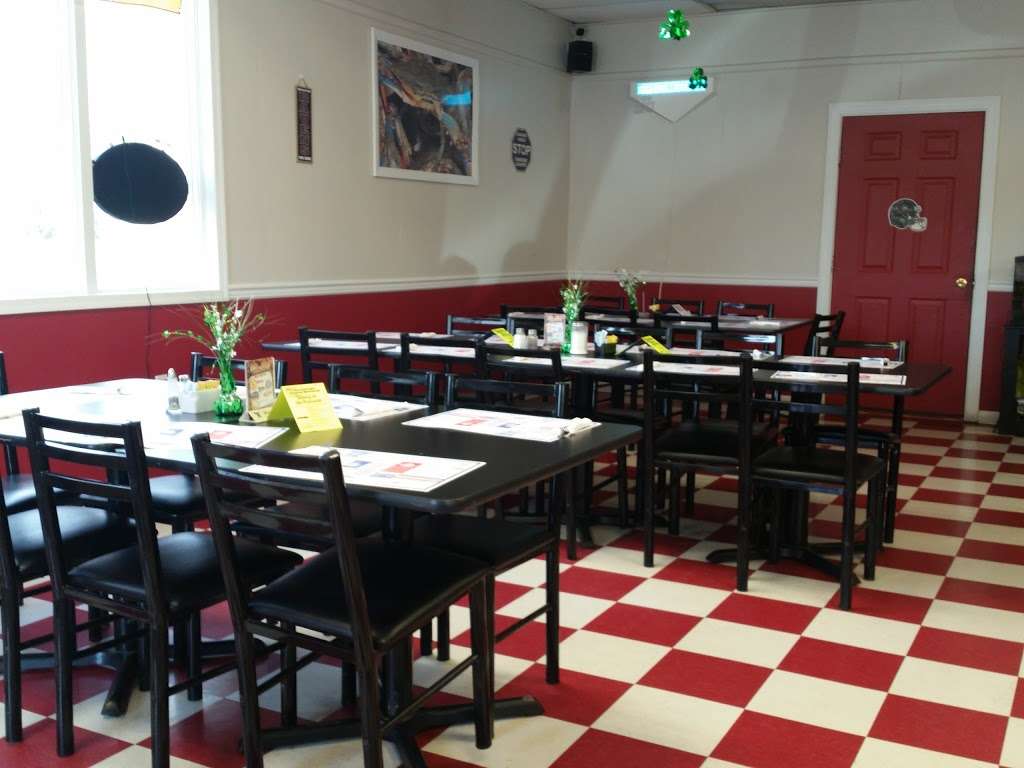 New Yarmouth Restaurant & Carryout | 21325 Rock Hall Ave # 2, Rock Hall, MD 21661, USA | Phone: (410) 639-9933