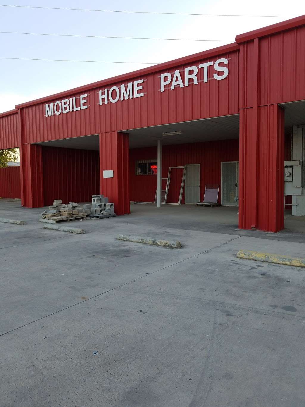 R & Hs Mobile Home Parts | 11565 TX-16 #3, San Antonio, TX 78224, USA | Phone: (210) 628-6900