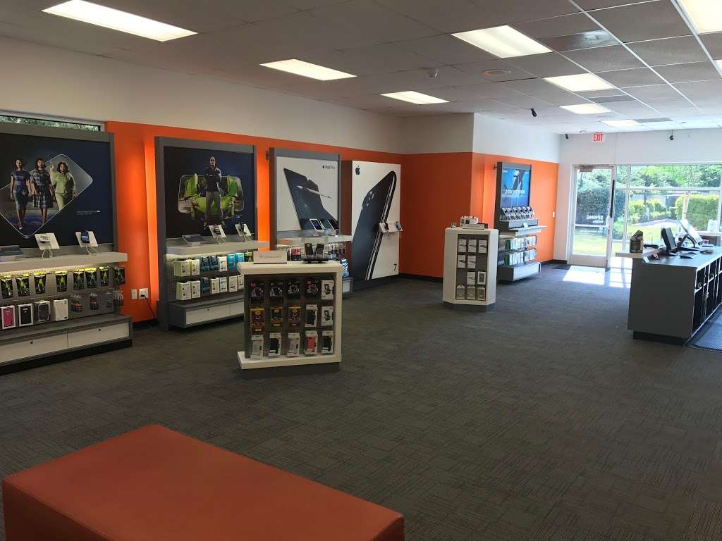 AT&T Store | 695 Tucker Rd Suite A, Tehachapi, CA 93561, USA | Phone: (661) 823-8229