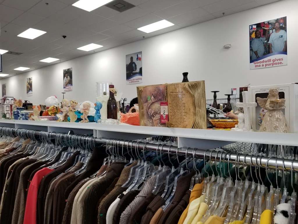 Goodwill | 9625 N Sam Houston Pkwy E, Humble, TX 77396, USA | Phone: (713) 696-7894