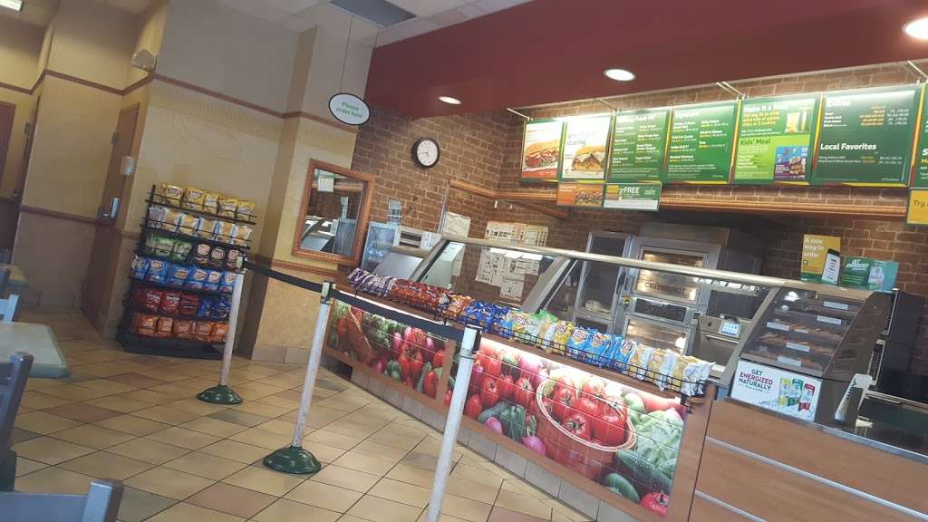 Subway | 5253 US Hwy 98 S, Lakeland, FL 33812, USA | Phone: (863) 825-0200