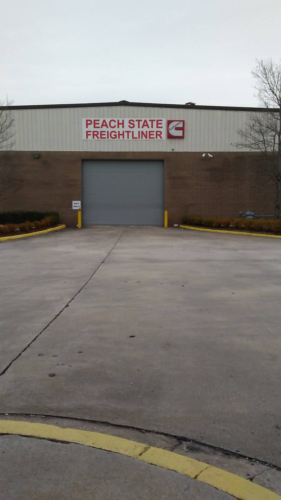 Peach State Truck Centers Austell | 450 Lee Industrial Blvd #7410, Austell, GA 30168, USA | Phone: (404) 344-1189