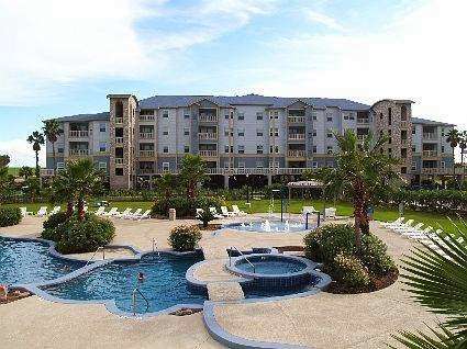 Galveston Apartment locator | 2115 61st St #102, Galveston, TX 77551, USA