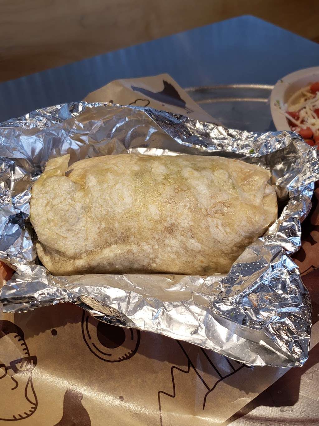 Chipotle Mexican Grill | 601 N Martingale Rd #330, Schaumburg, IL 60173, USA | Phone: (847) 517-8670