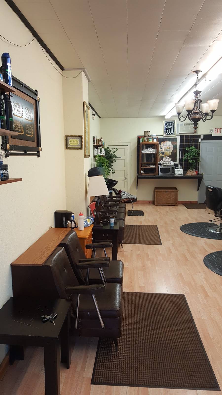 Abu Shanab Barber Shop | 2512 Central Ave NE, Minneapolis, MN 55418 | Phone: (612) 479-5162