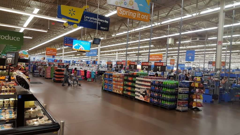 Walmart Supercenter | 101 Howland Blvd, Deltona, FL 32738, USA | Phone: (407) 328-8052