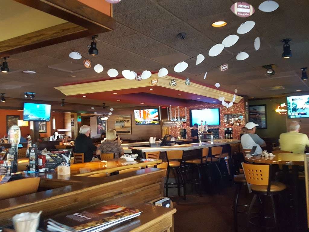 Applebees Grill + Bar | 200 Ambersweet Way, Davenport, FL 33897, USA | Phone: (863) 424-7900