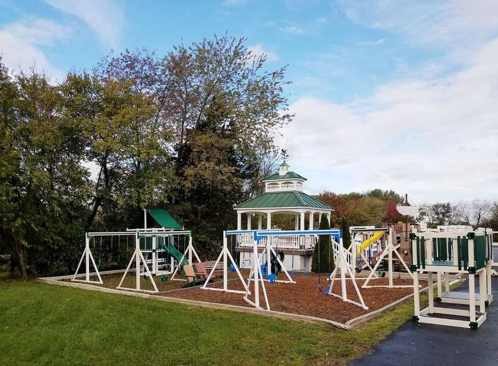 Swing Kingdom | 36 Glenbrook Rd, Leola, PA 17540, USA | Phone: (717) 656-4449