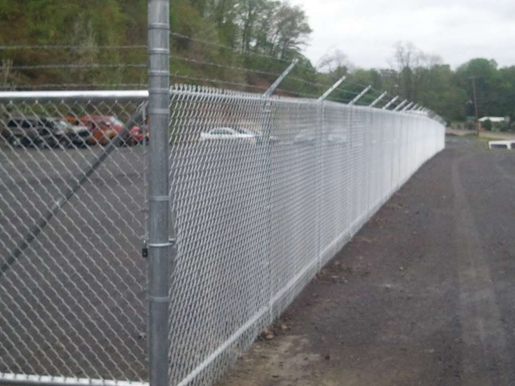 Hitz Fence | 203 Crest Rd, Lebanon, PA 17042 | Phone: (717) 274-5457