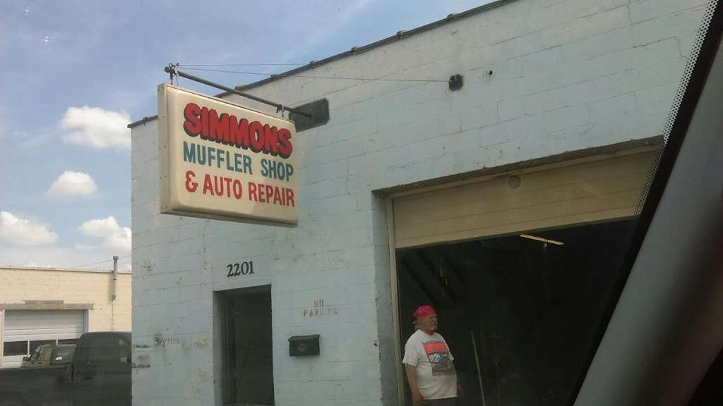 Simmons Muffler & Auto Repair | 2201 S 8th St, St Joseph, MO 64503 | Phone: (816) 232-6956