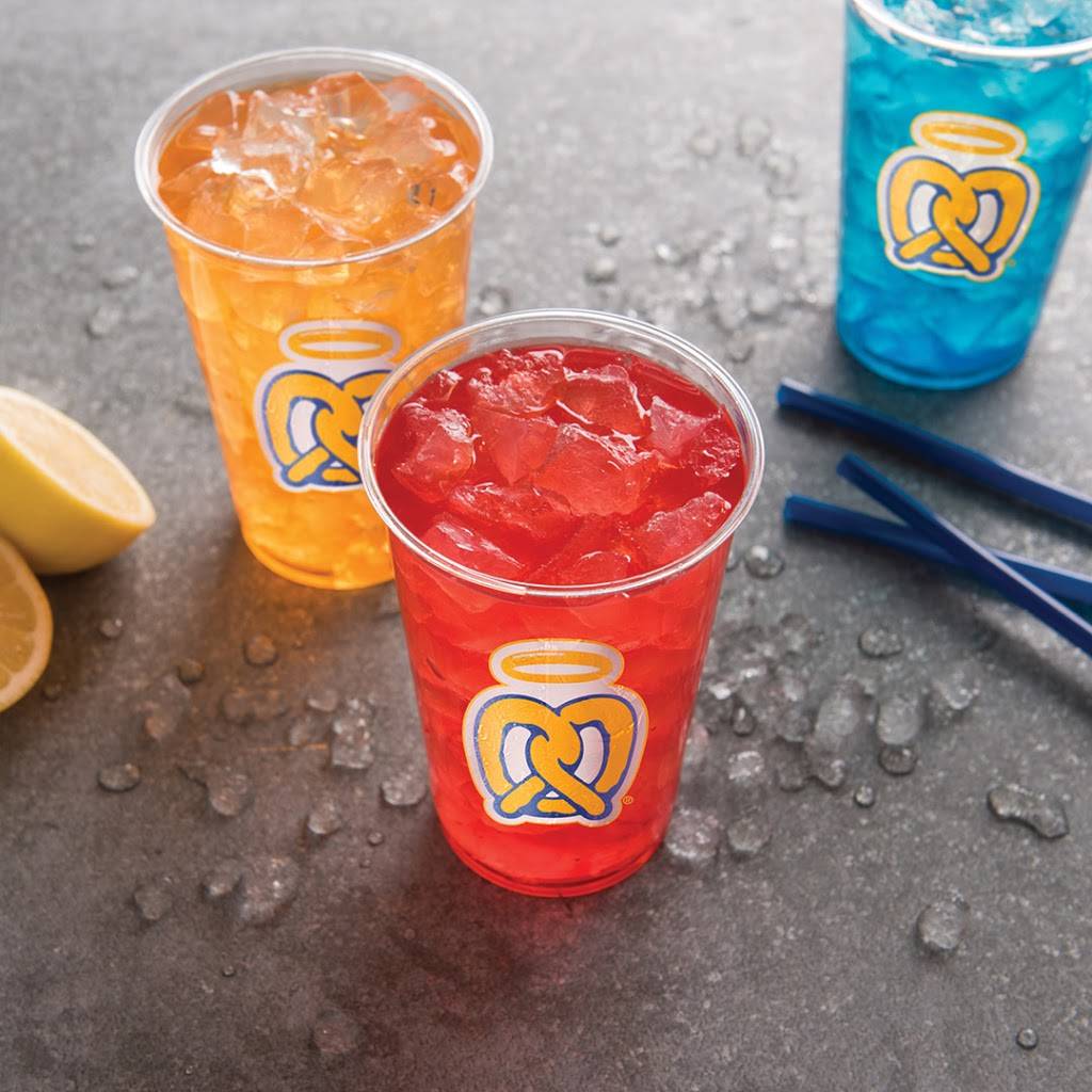 Auntie Annes | 10200 Sullivan Rd, Baton Rouge, LA 70818, USA | Phone: (225) 421-1590