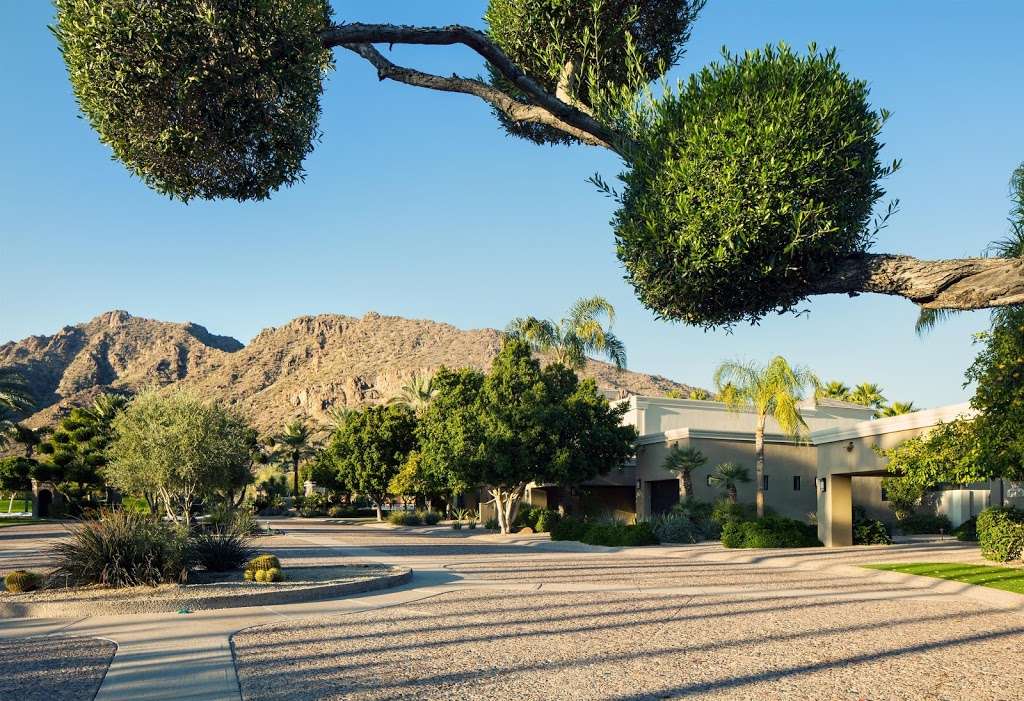 Phoenician Residences, a Luxury Collection Residence Club, Scott | 6000 E Camelback Rd, Scottsdale, AZ 85251, USA | Phone: (480) 941-8200