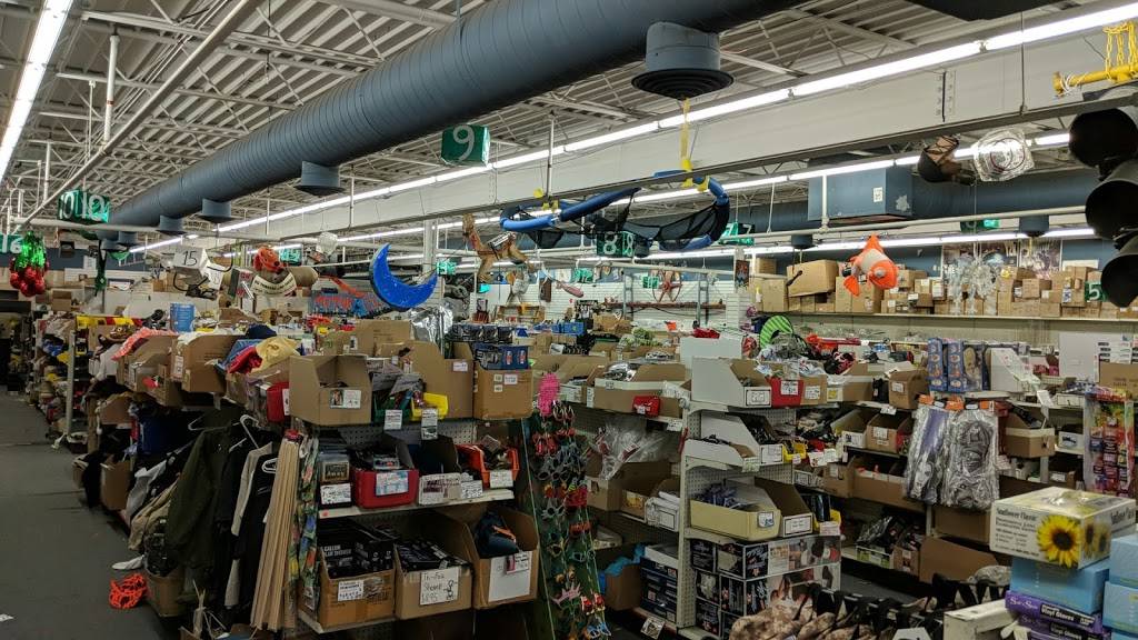 Ax-Man Surplus Stores | 1021 E Moore Lake Dr, Fridley, MN 55432, USA | Phone: (763) 572-3730
