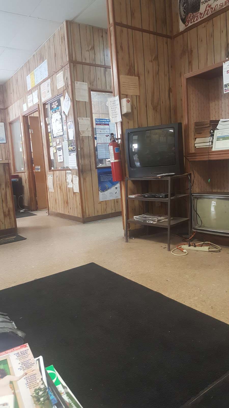 Elgin Car Care Center | 3500 Elgin St, Houston, TX 77004, USA | Phone: (713) 655-7441