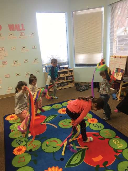 Contemporary Preschool | 1400 N Lake Shore Dr, Chicago, IL 60610, USA | Phone: (312) 631-3477