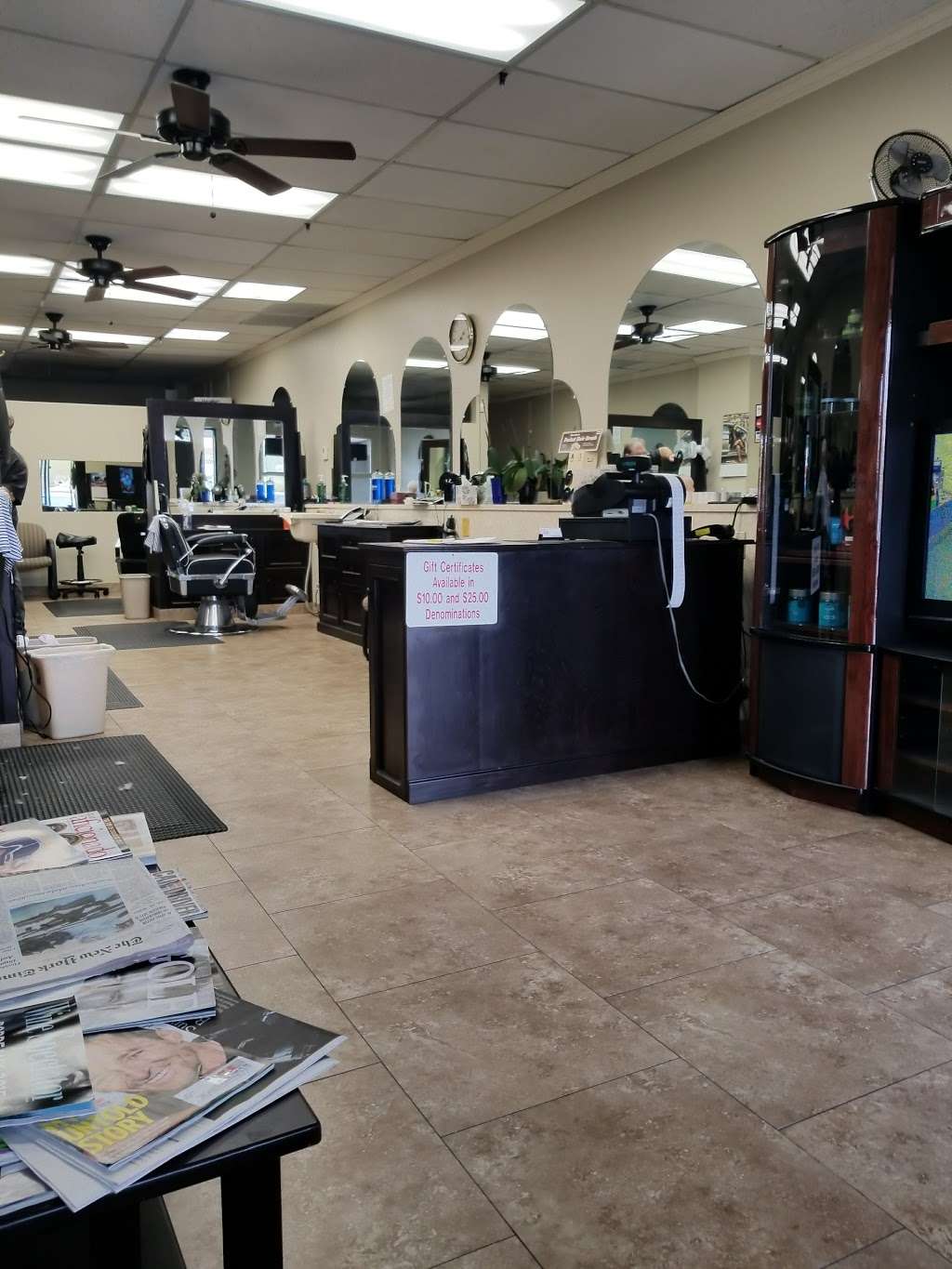 Gios Barber Styling | 6245 E Bell Rd # 106, Scottsdale, AZ 85254, USA | Phone: (480) 443-3880