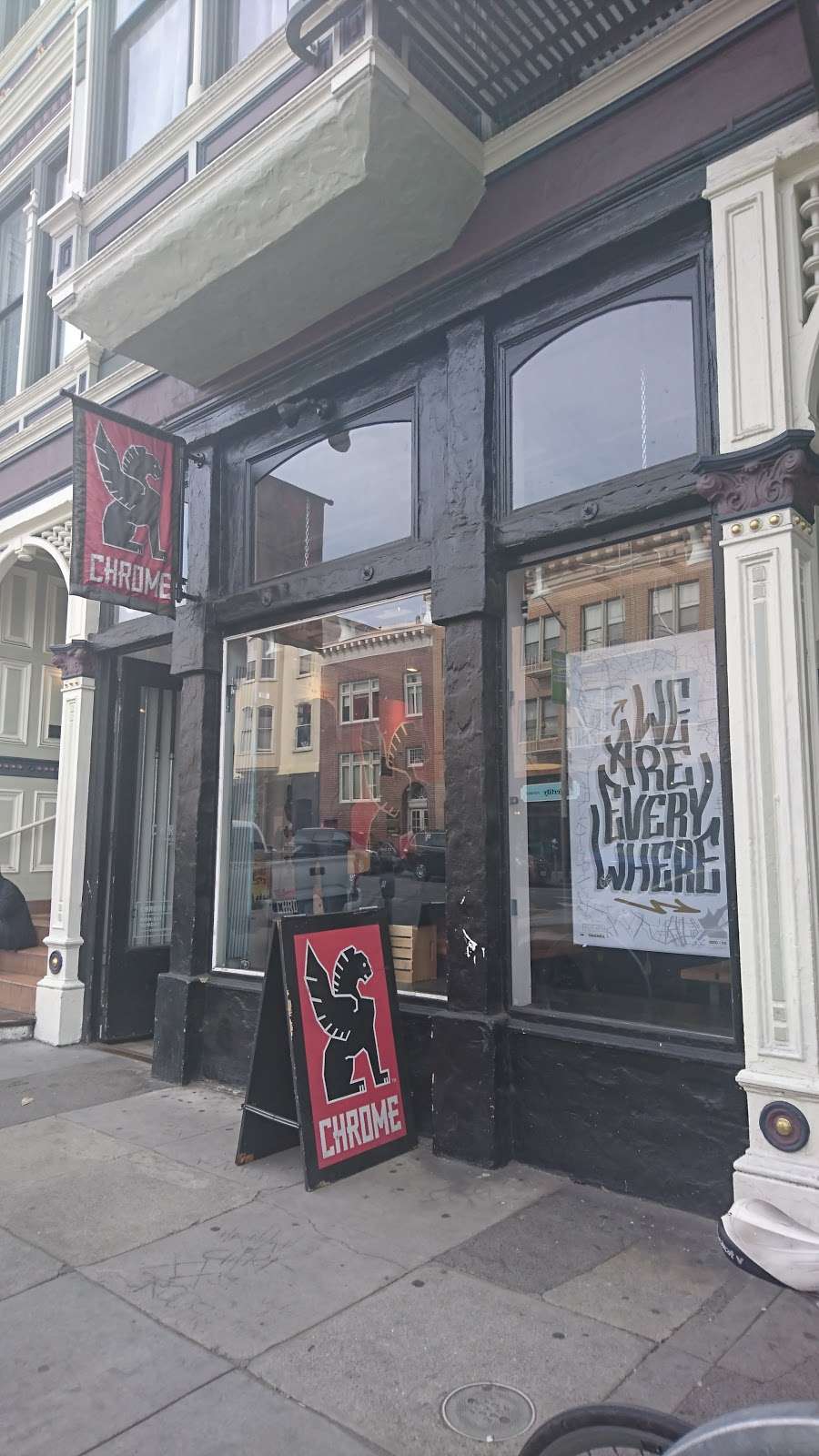 Chrome Industries - The Mission | 962 Valencia St, San Francisco, CA 94110, USA | Phone: (415) 874-9232