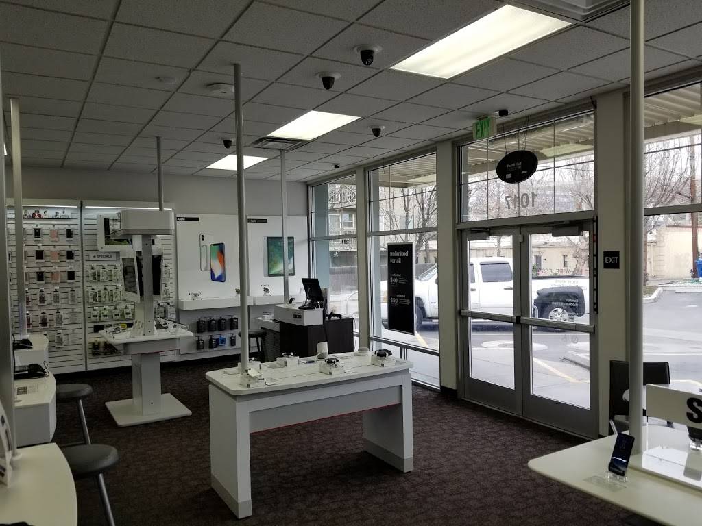 Verizon Authorized Retailer – GoWireless | 1017 Broadway Ave, Boise, ID 83706 | Phone: (208) 424-0009