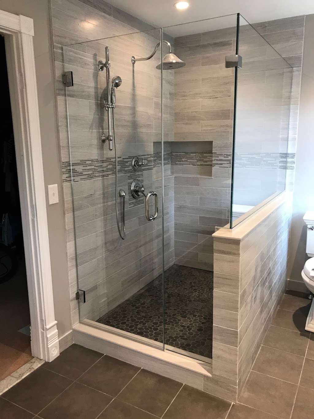 Absolute Shower Doors | 288 US-6, Mahopac, NY 10541 | Phone: (914) 963-6007