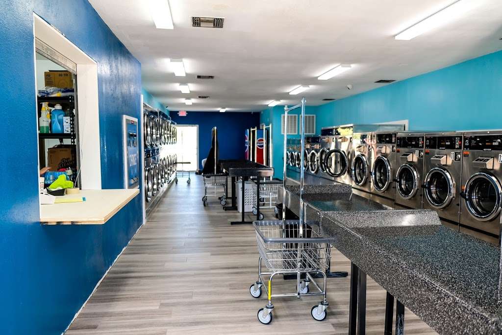 Ocala Express Laundry Center | 5201 E Silver Springs Blvd, Silver Springs, FL 34488 | Phone: (352) 236-6987