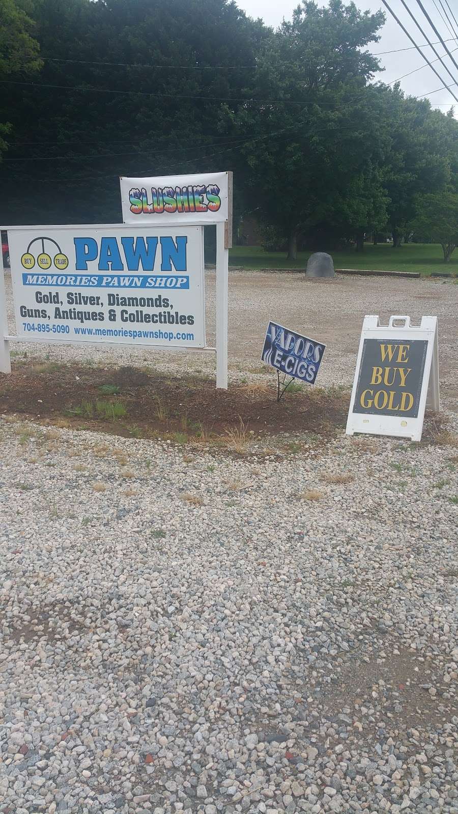 Memories Pawn Shop | 8576, 1891 Mecklenburg Hwy, Mooresville, NC 28115, USA | Phone: (704) 895-5090