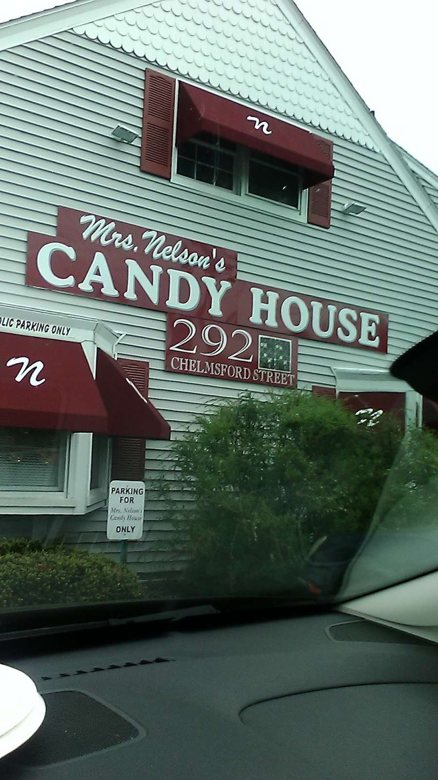 Mrs Nelsons Candy House | 292 Chelmsford St, Chelmsford, MA 01824, USA | Phone: (978) 256-4061