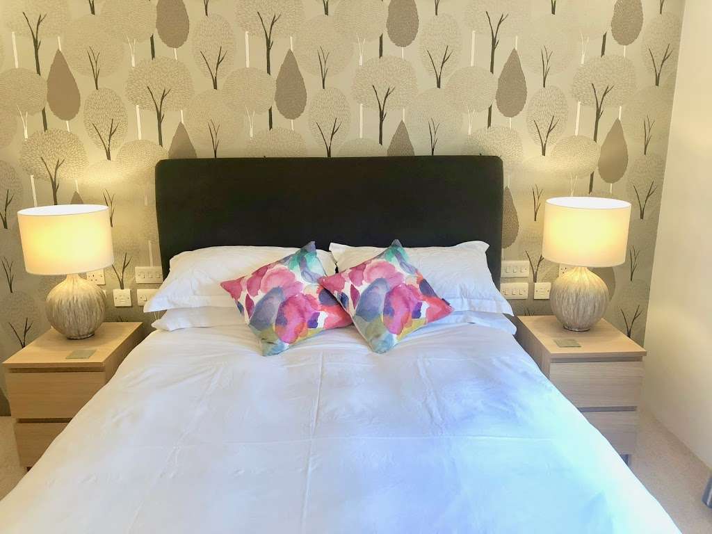 Laurels BnB | Laurels, Chelmsford Rd, Felsted, Dunmow CM6 3EU, UK | Phone: 07918 642463