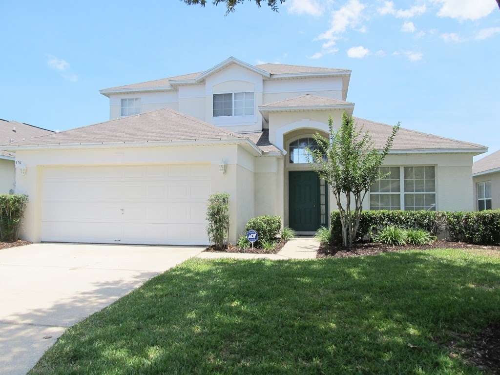 Florida Group Vacation Homes | 340 Pine Cone Dr, Davenport, FL 33897 | Phone: (863) 420-2840