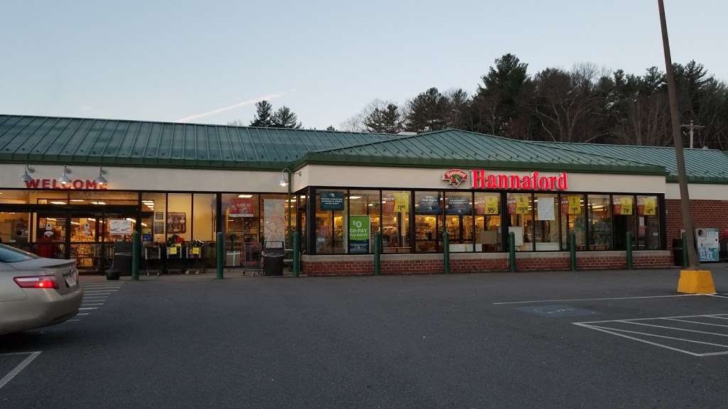 Uxbridge Shopping Center | 158 N Main St, Uxbridge, MA 01569, USA